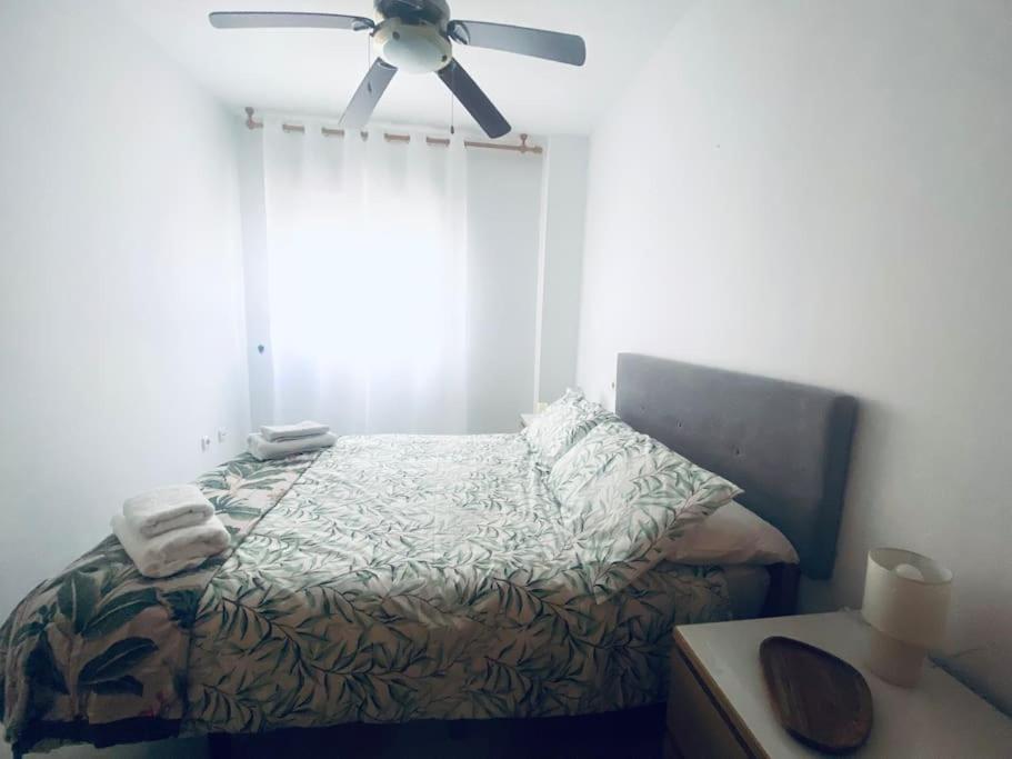 Apartamento De Dos Dormitorios En Almeria. Buitenkant foto